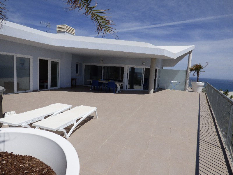 2 Bed Apartment for sale in Benalmadena Costa Costa Del Sol, Málaga, Spain