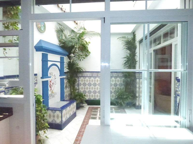 6 Bed Townhouse for sale in Marbella Costa Del Sol, Málaga, Spain