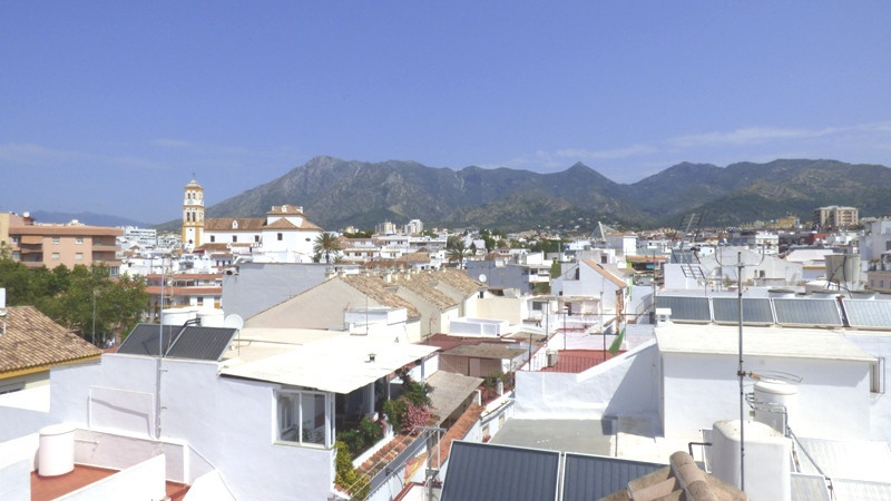 6 Bed Townhouse for sale in Marbella Costa Del Sol, Málaga, Spain