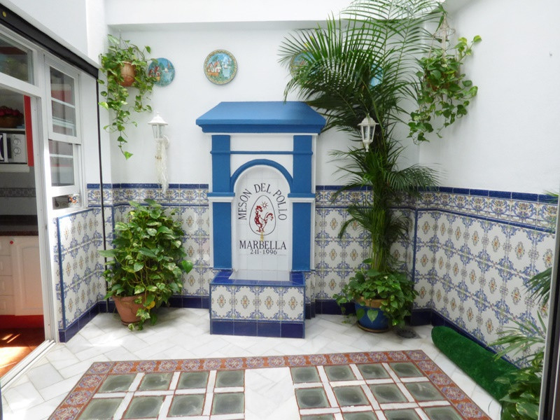 6 Bed Townhouse for sale in Marbella Costa Del Sol, Málaga, Spain