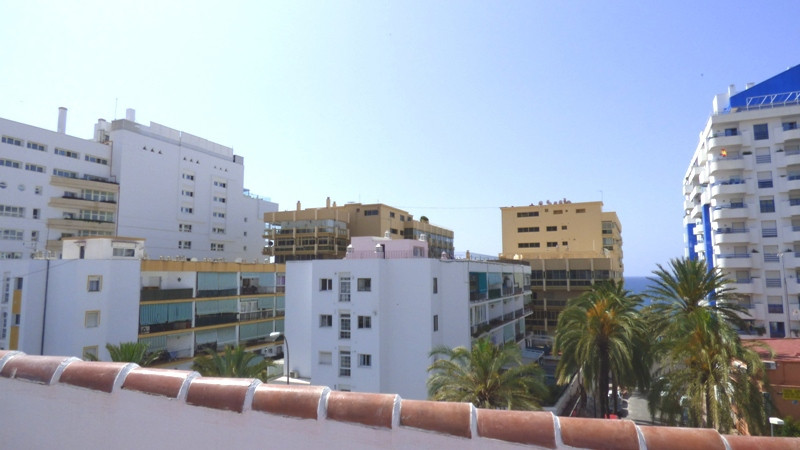 6 Bed Townhouse for sale in Marbella Costa Del Sol, Málaga, Spain