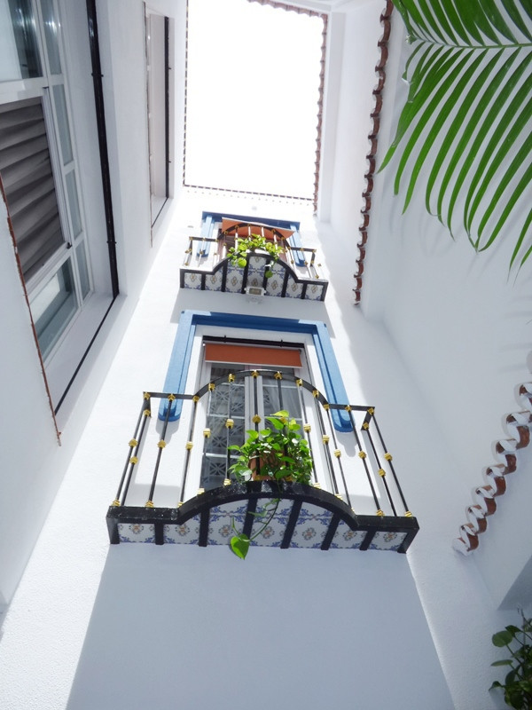 6 Bed Townhouse for sale in Marbella Costa Del Sol, Málaga, Spain