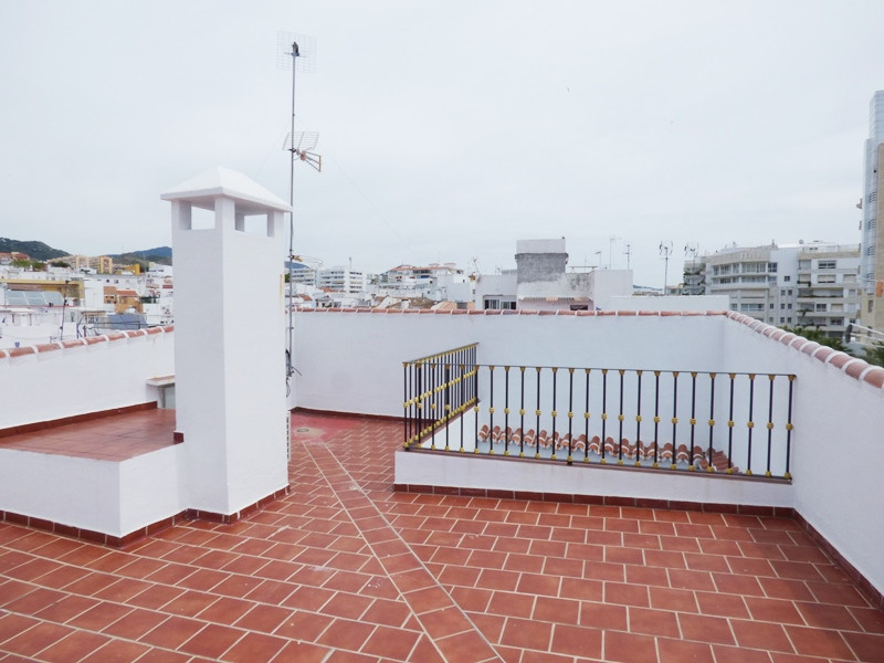 6 Bed Townhouse for sale in Marbella Costa Del Sol, Málaga, Spain
