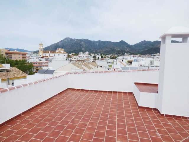 6 Bed Townhouse for sale in Marbella Costa Del Sol, Málaga, Spain