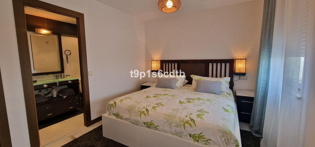 3 Bed Apartment for sale in Puerto Banús Costa Del Sol, Málaga, Spain