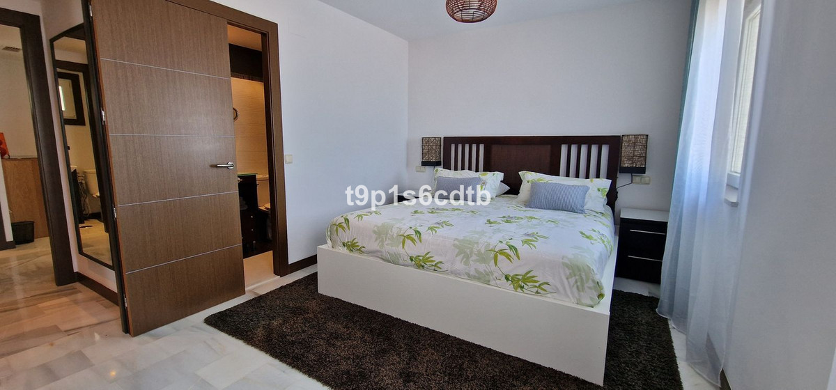 3 Bed Apartment for sale in Puerto Banús Costa Del Sol, Málaga, Spain