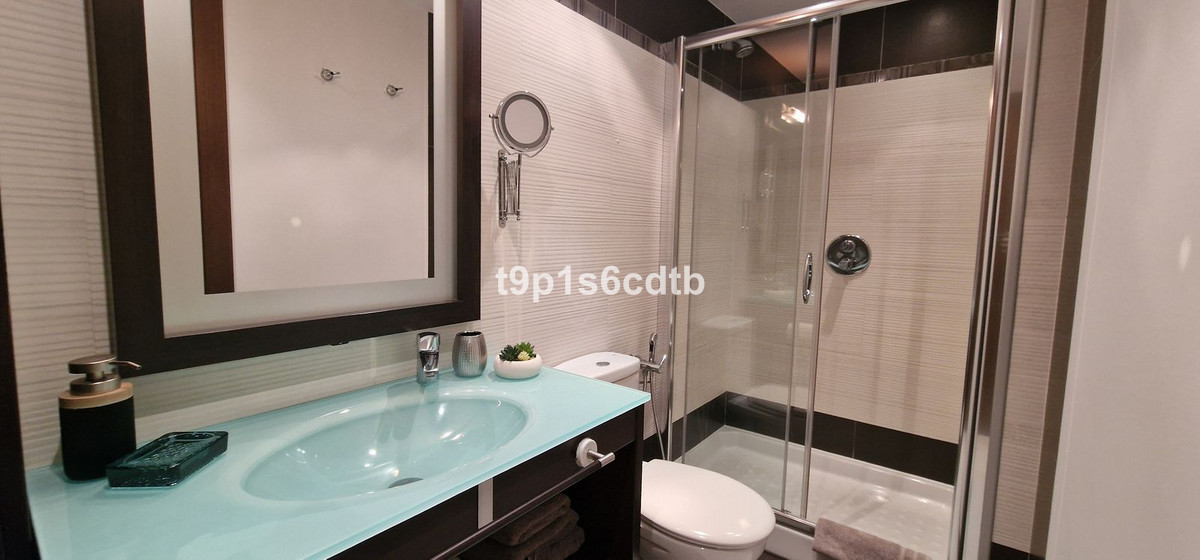 3 Bed Apartment for sale in Puerto Banús Costa Del Sol, Málaga, Spain
