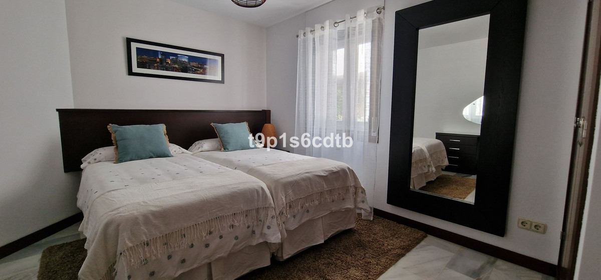 3 Bed Apartment for sale in Puerto Banús Costa Del Sol, Málaga, Spain