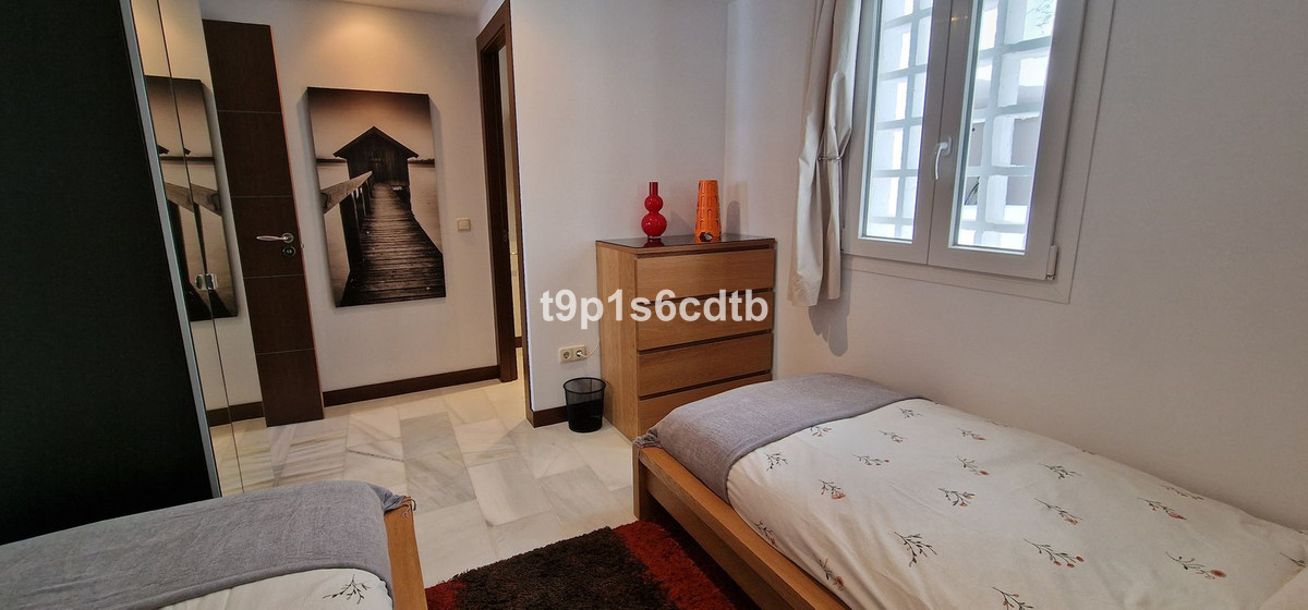 3 Bed Apartment for sale in Puerto Banús Costa Del Sol, Málaga, Spain
