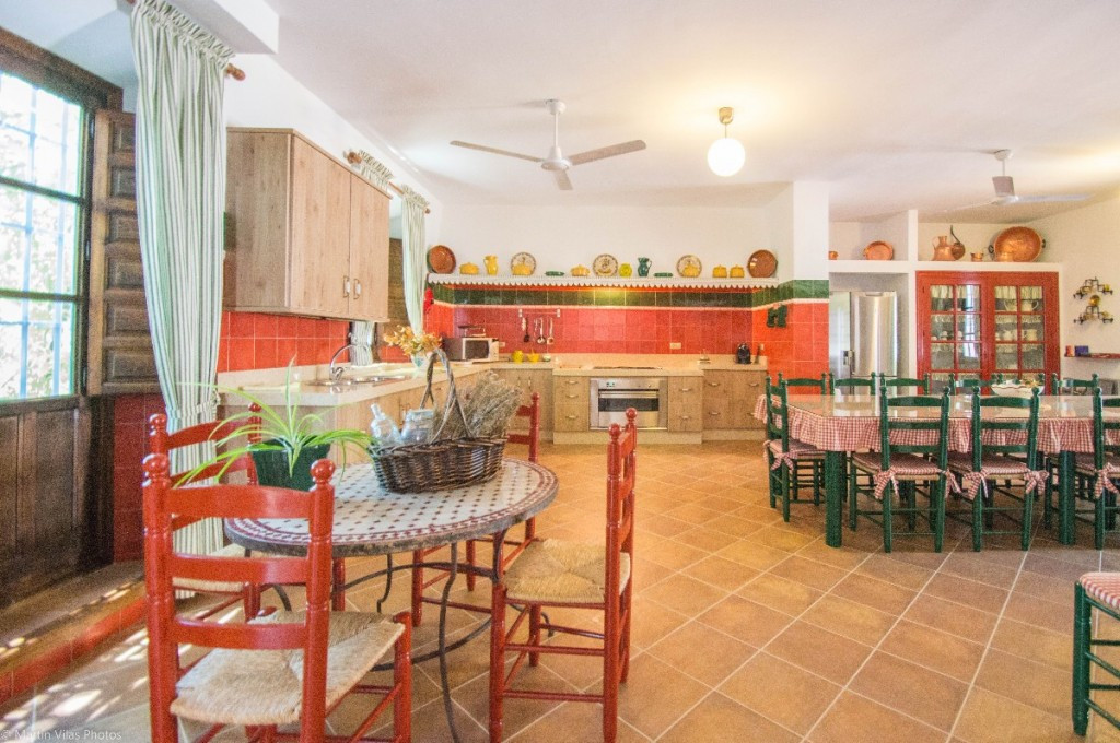 7 Bed Townhouse for sale in Archidona Costa Del Sol, Málaga, Spain