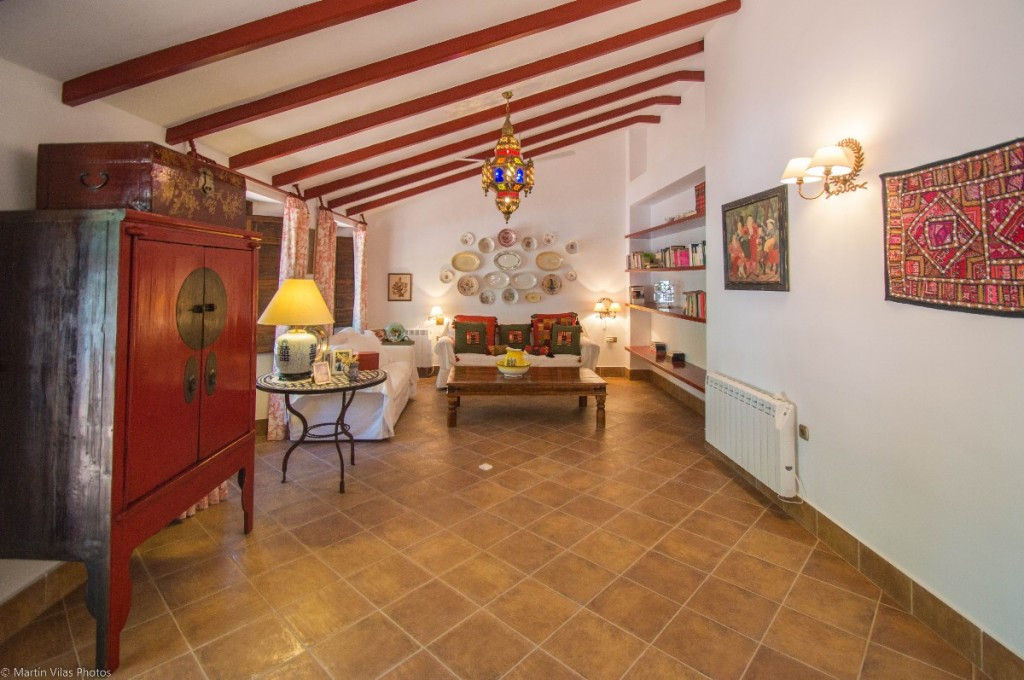 7 Bed Townhouse for sale in Archidona Costa Del Sol, Málaga, Spain