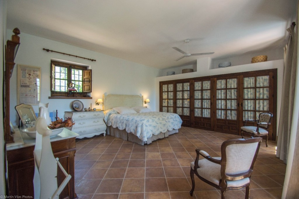 7 Bed Townhouse for sale in Archidona Costa Del Sol, Málaga, Spain