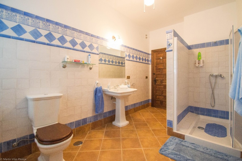 7 Bed Townhouse for sale in Archidona Costa Del Sol, Málaga, Spain