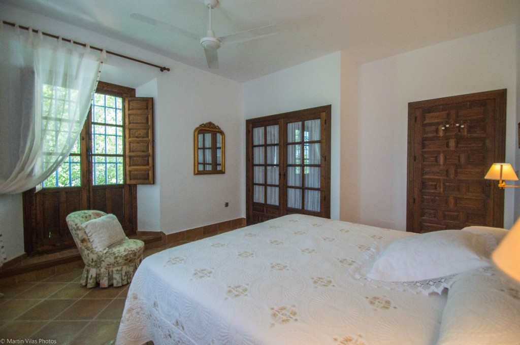 7 Bed Townhouse for sale in Archidona Costa Del Sol, Málaga, Spain