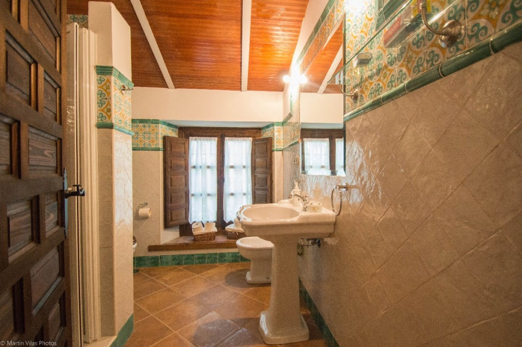 7 Bed Townhouse for sale in Archidona Costa Del Sol, Málaga, Spain