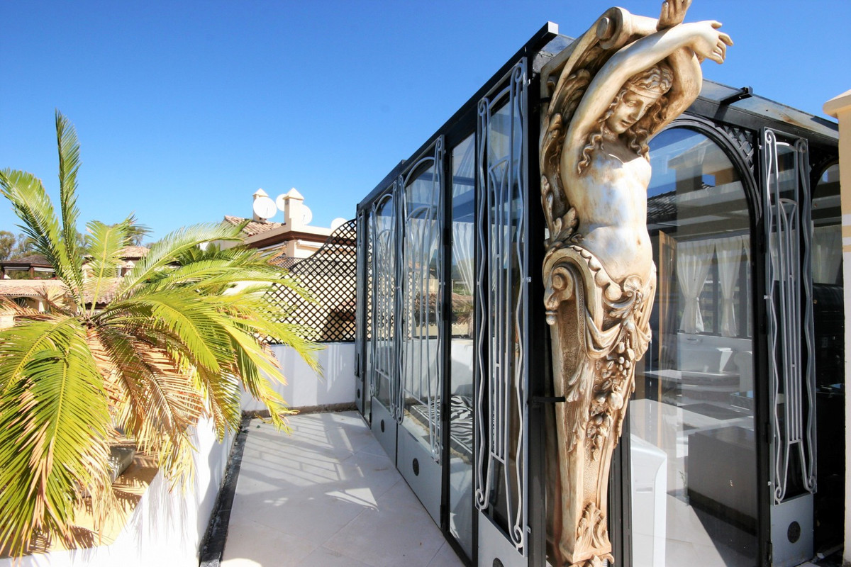 3 Bed Apartment for sale in Guadalmina Alta Costa Del Sol, Málaga, Spain