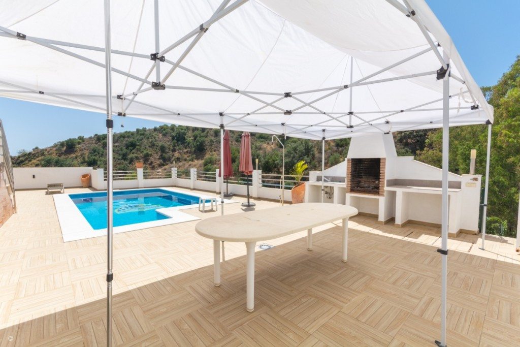Se vende Villa - Chalet de 5 dormitorios en Costa Del Sol, Málaga, España
