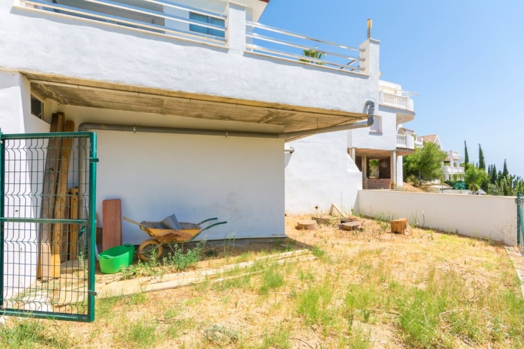 Se vende Villa - Chalet de 5 dormitorios en Costa Del Sol, Málaga, España