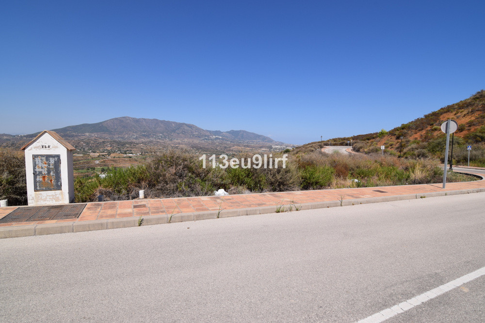 Plots for sale in La Cala Golf Costa Del Sol, Málaga, Spain