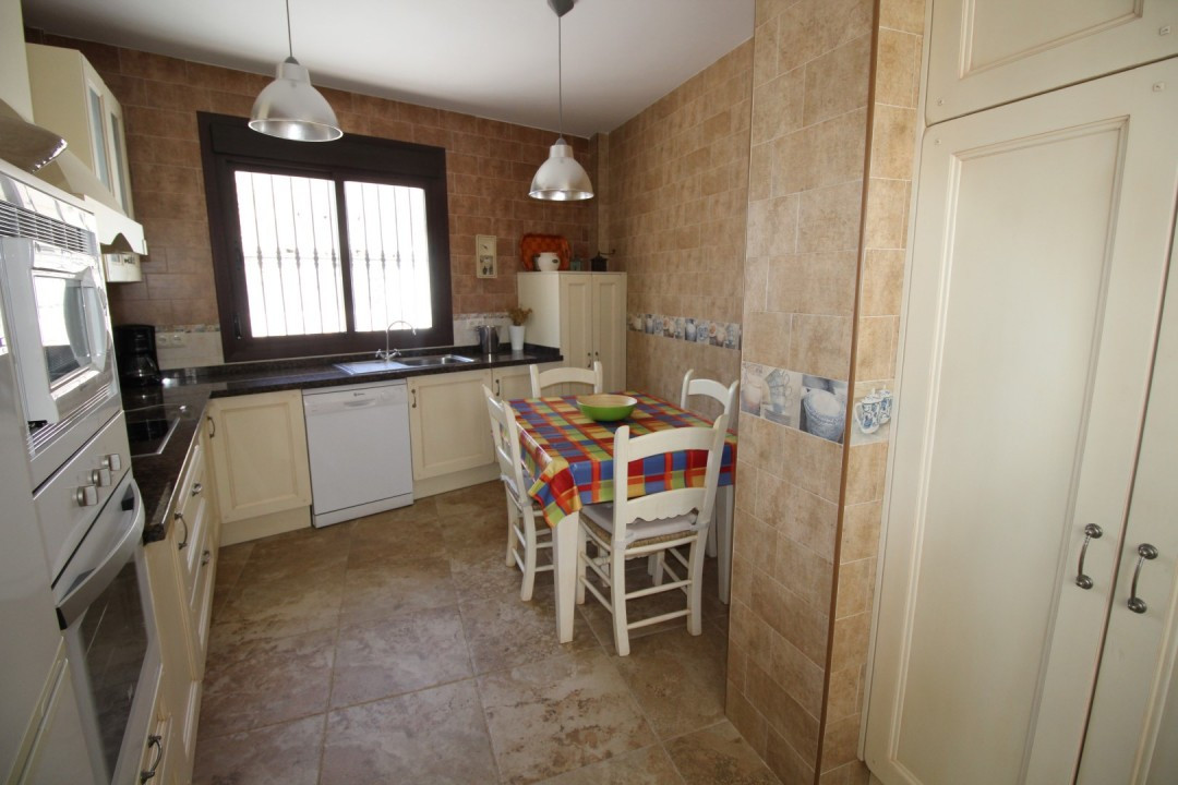 Se vende Pareada de 3 dormitorios en Costa Del Sol East, Málaga, España
