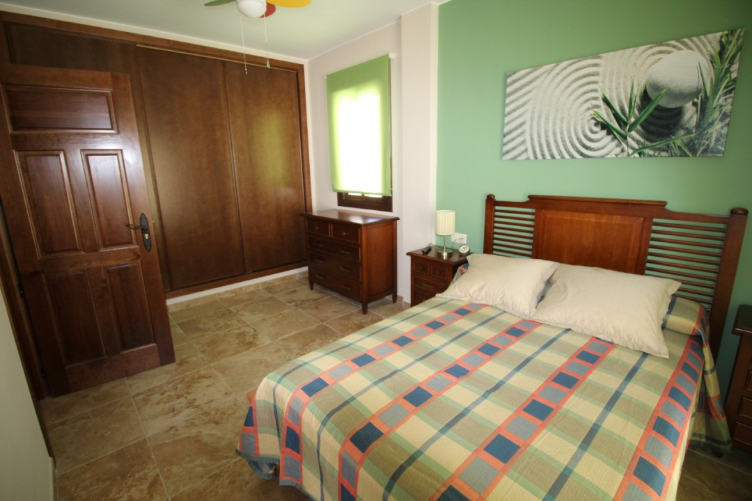 Se vende Pareada de 3 dormitorios en Costa Del Sol East, Málaga, España