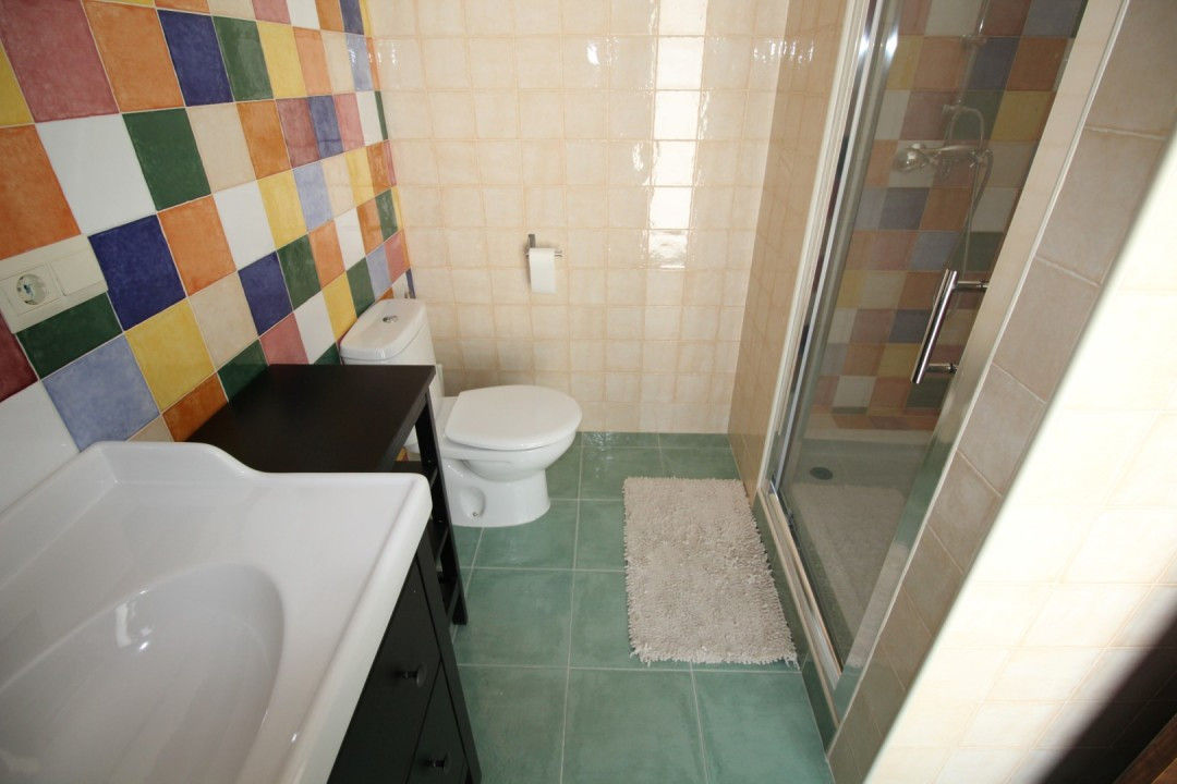 Se vende Pareada de 3 dormitorios en Costa Del Sol East, Málaga, España