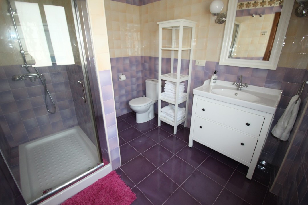 Se vende Pareada de 3 dormitorios en Costa Del Sol East, Málaga, España