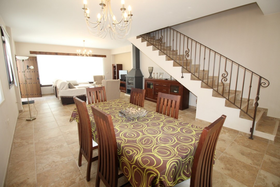 Se vende Pareada de 3 dormitorios en Costa Del Sol East, Málaga, España