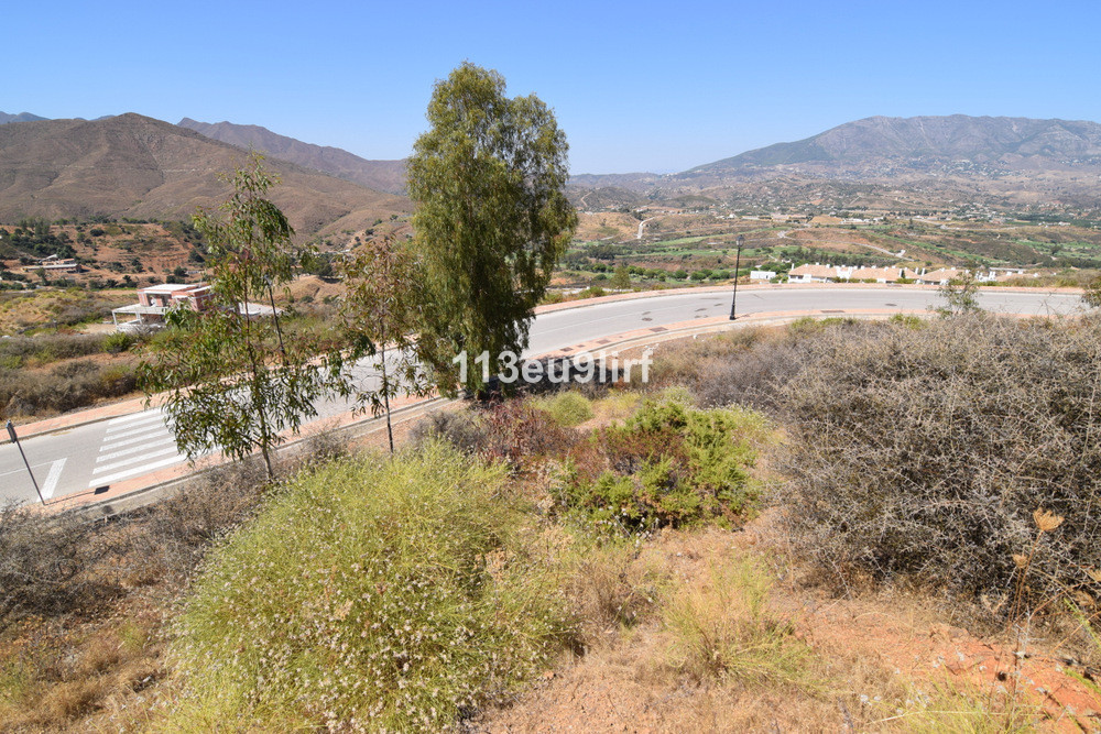 Plots for sale in La Cala Golf Costa Del Sol, Málaga, Spain