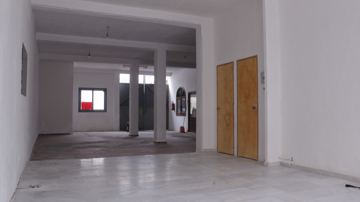 Se vende Local comercial  en Costa Del Sol, Málaga, España