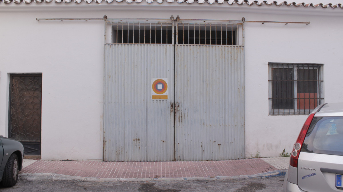 Se vende Local comercial  en Costa Del Sol, Málaga, España