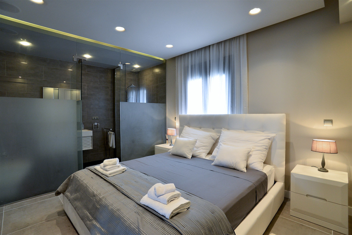 Se vende Apartamento Planta Media de 2 dormitorios en Costa Del Sol, Málaga, España