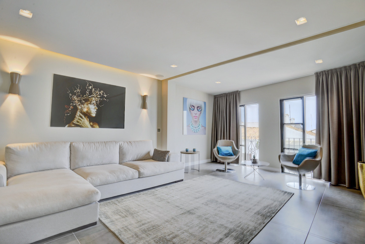 Se vende Apartamento Planta Media de 2 dormitorios en Costa Del Sol, Málaga, España