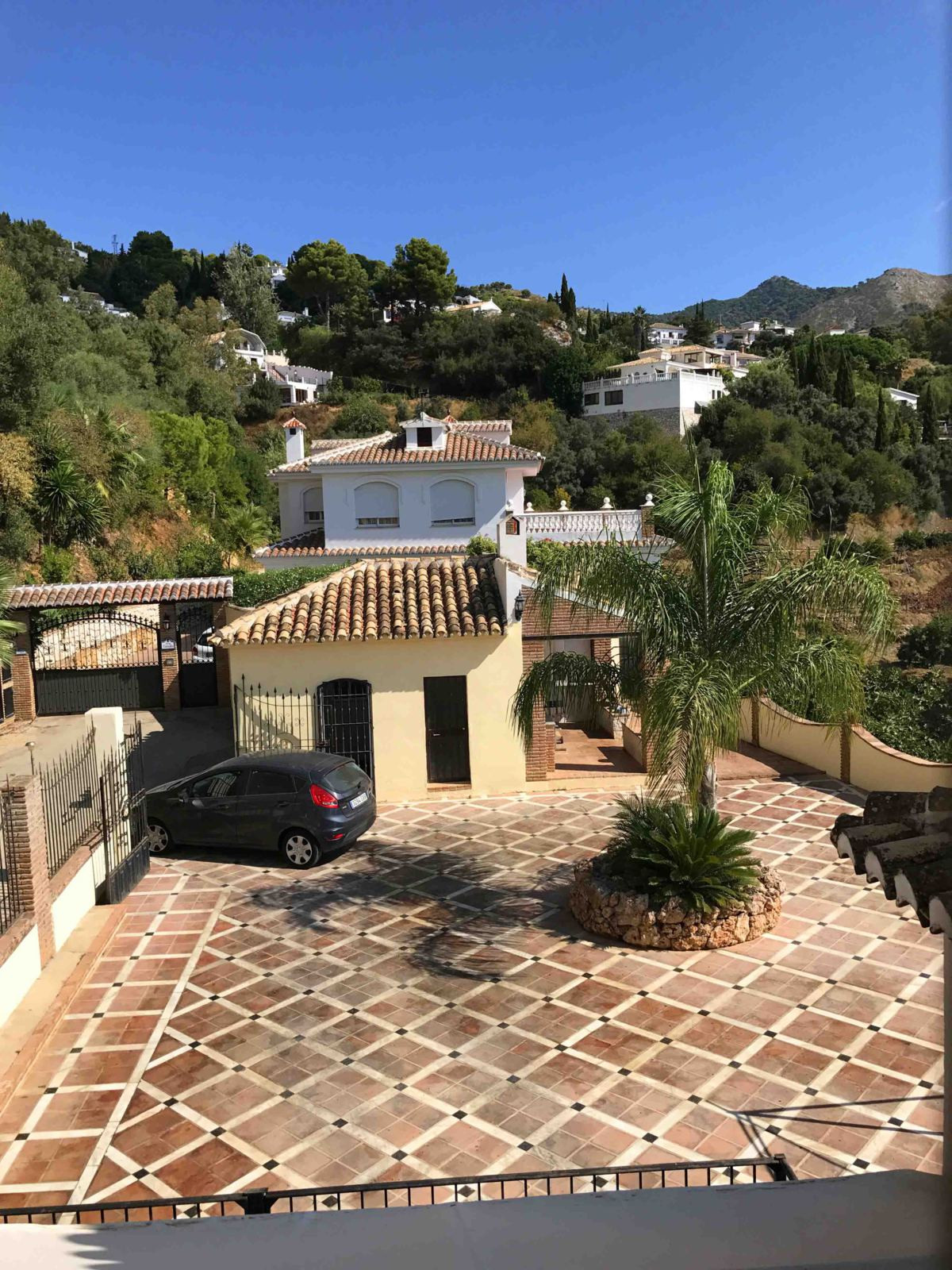 4 Bed Townhouse for sale in Mijas Costa Del Sol, Málaga, Spain