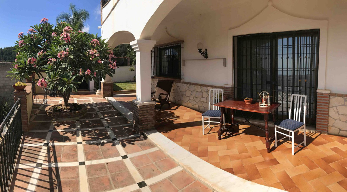 4 Bed Townhouse for sale in Mijas Costa Del Sol, Málaga, Spain