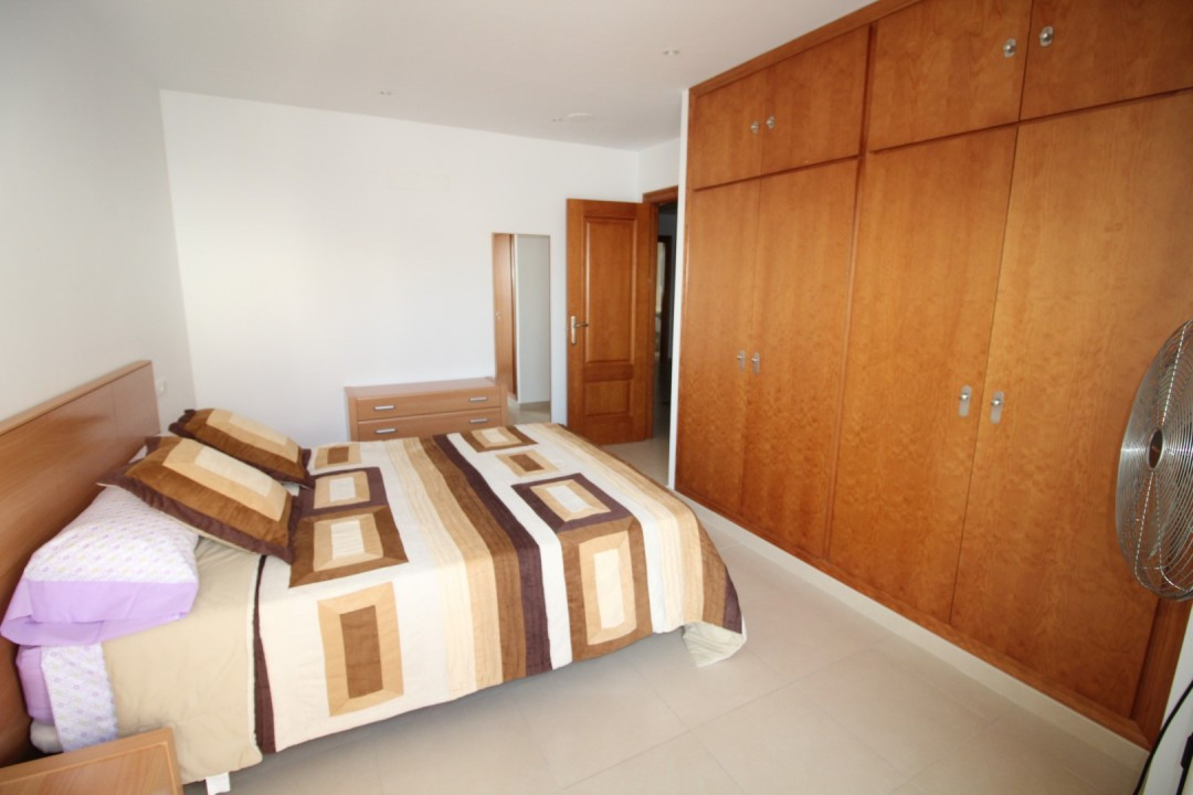 Se vende Pareada de 4 dormitorios en Costa Del Sol East, Málaga, España