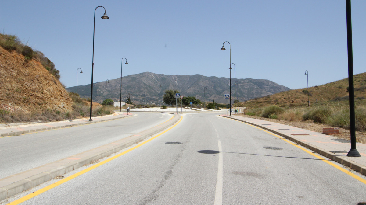 Se vende Terreno Rustico  en Costa Del Sol, Málaga, España