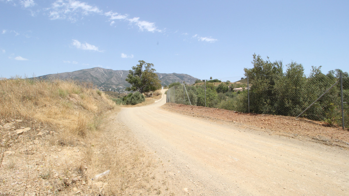 Se vende Terreno Rustico  en Costa Del Sol, Málaga, España