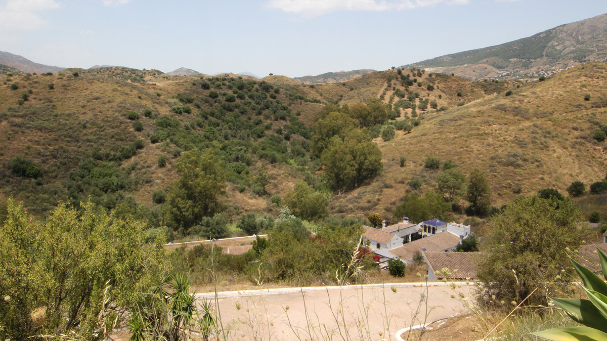 Se vende Terreno Rustico  en Costa Del Sol, Málaga, España