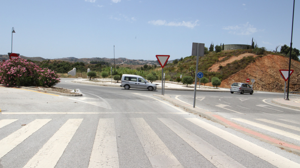 Se vende Terreno Rustico  en Costa Del Sol, Málaga, España