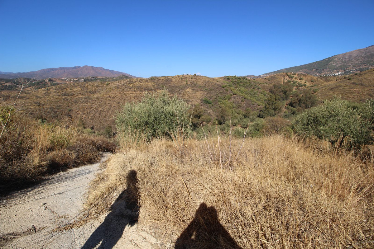 Se vende Terreno Rustico  en Costa Del Sol, Málaga, España