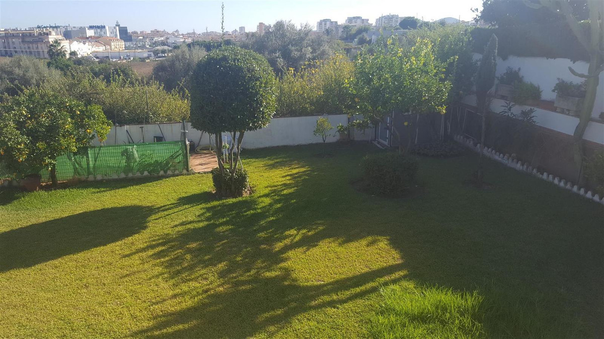 6 Bed Townhouse for sale in Mijas Costa Costa Del Sol, Málaga, Spain