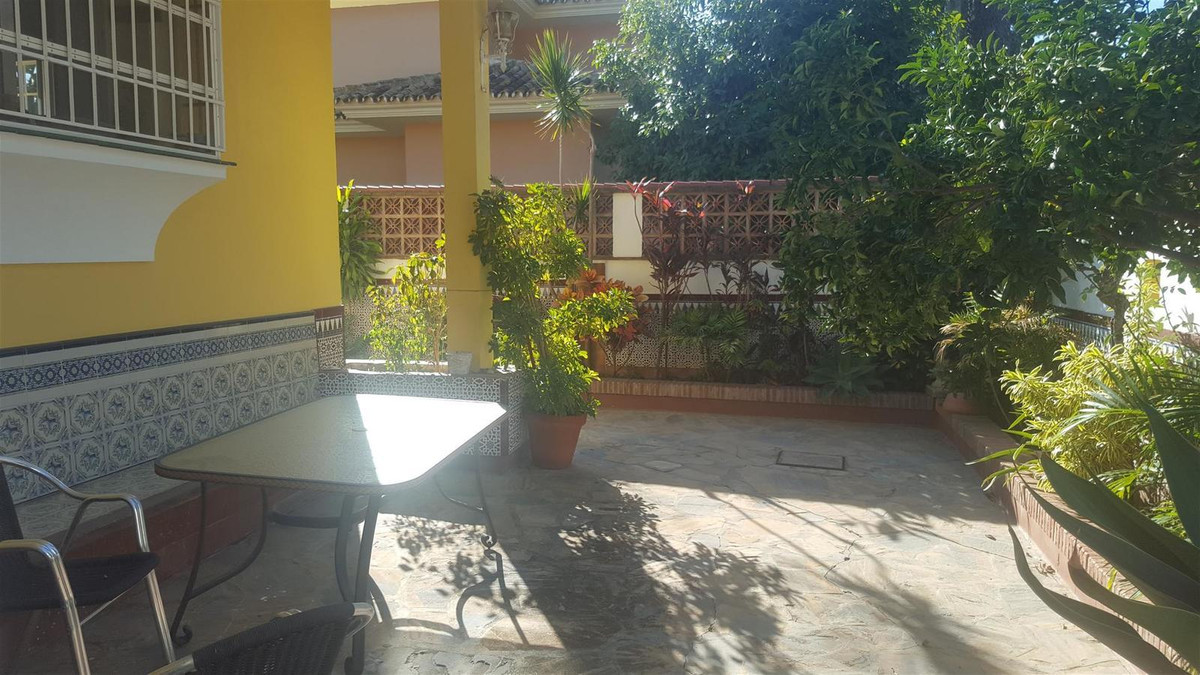 6 Bed Townhouse for sale in Mijas Costa Costa Del Sol, Málaga, Spain