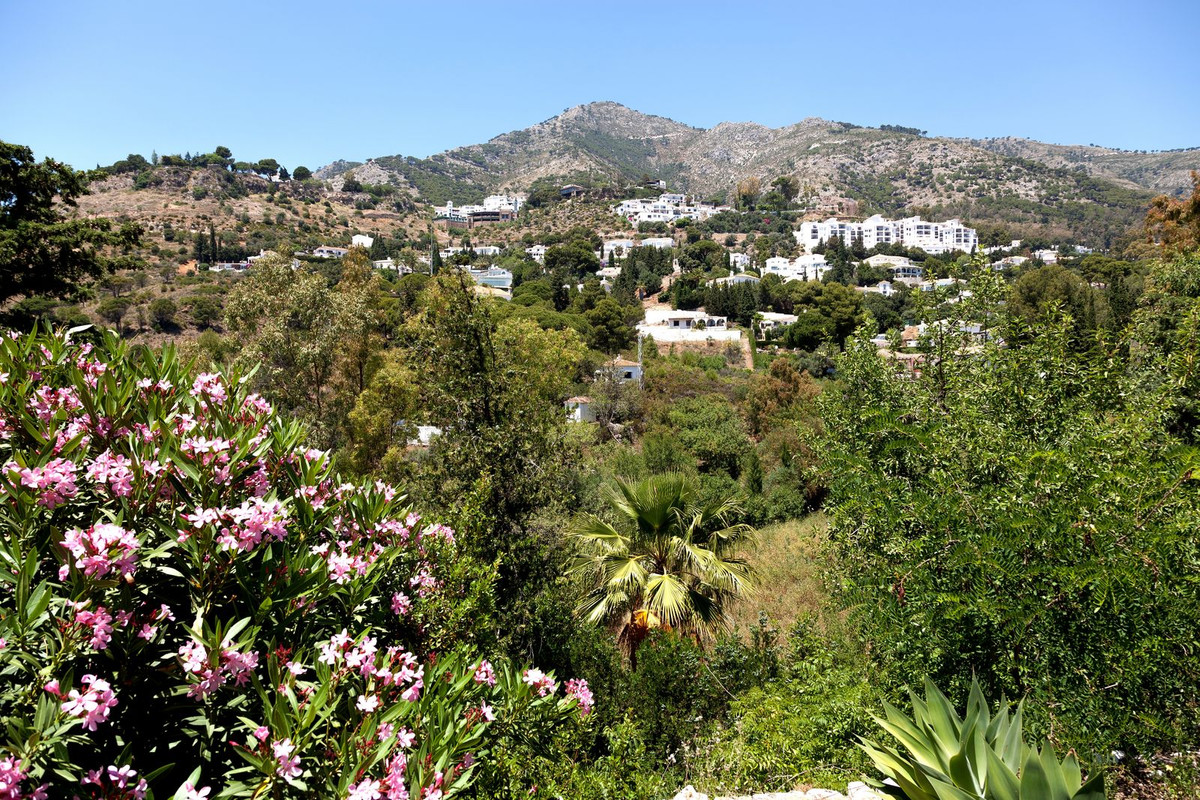 5 Bed Townhouse for sale in Mijas Costa Del Sol, Málaga, Spain