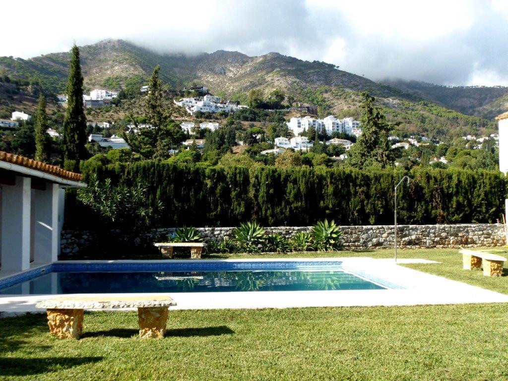 5 Bed Townhouse for sale in Mijas Costa Del Sol, Málaga, Spain
