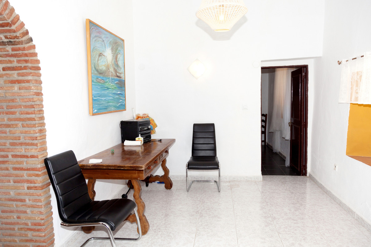 5 Bed Townhouse for sale in Mijas Costa Del Sol, Málaga, Spain