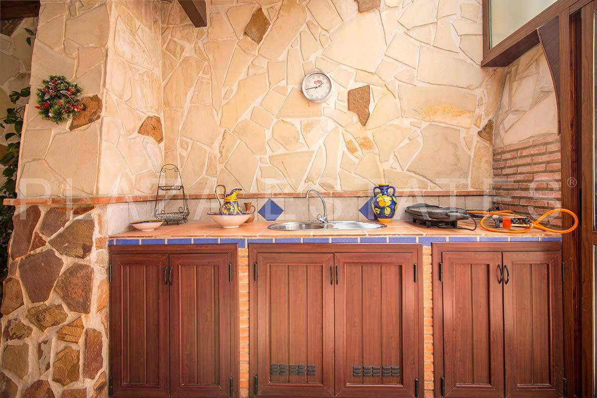 Se vende Villa - Chalet de 4 dormitorios en Costa Del Sol East, Málaga, España