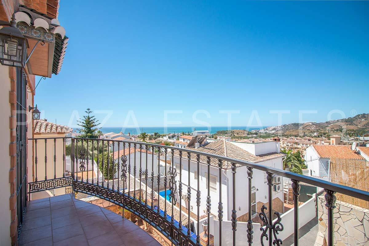 Se vende Villa - Chalet de 4 dormitorios en Costa Del Sol East, Málaga, España