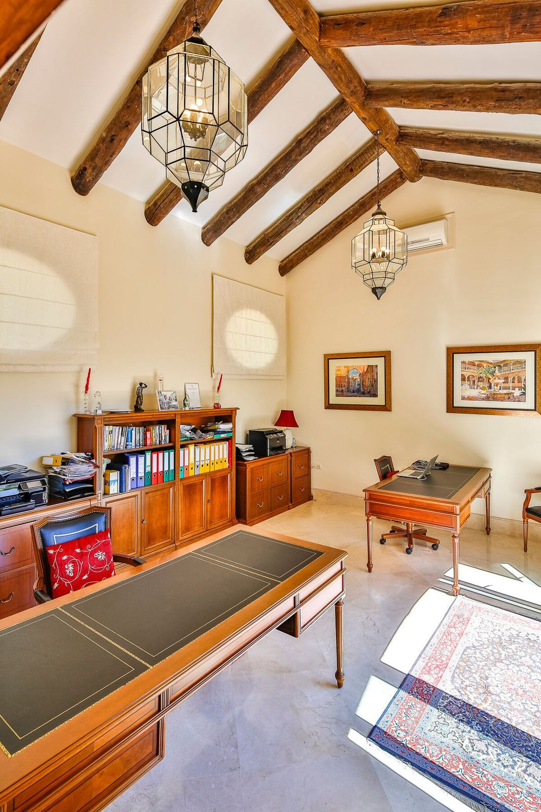 Se vende Villa - Chalet de 7 dormitorios en Costa Del Sol, Cadiz, España
