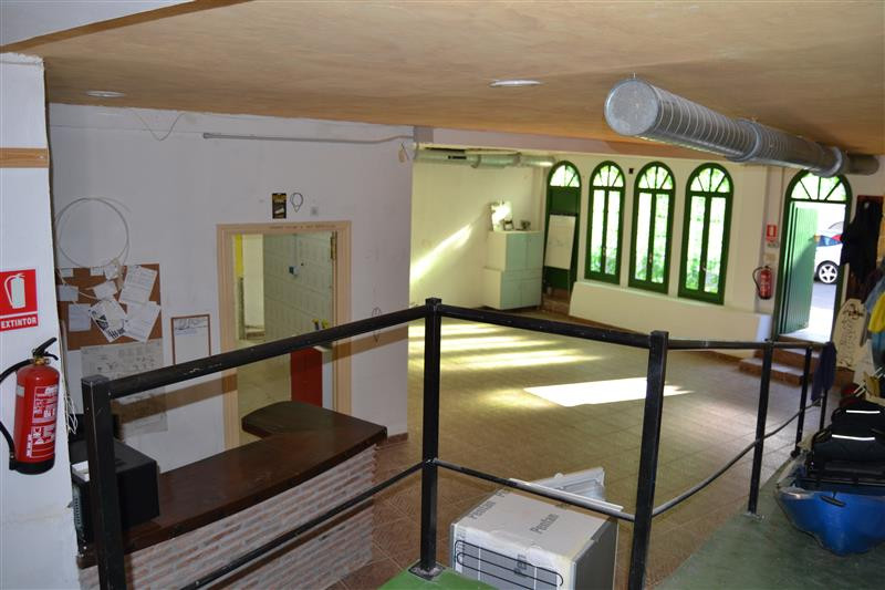 Commercial unit for sale in Calahonda Costa Del Sol, Málaga, Spain